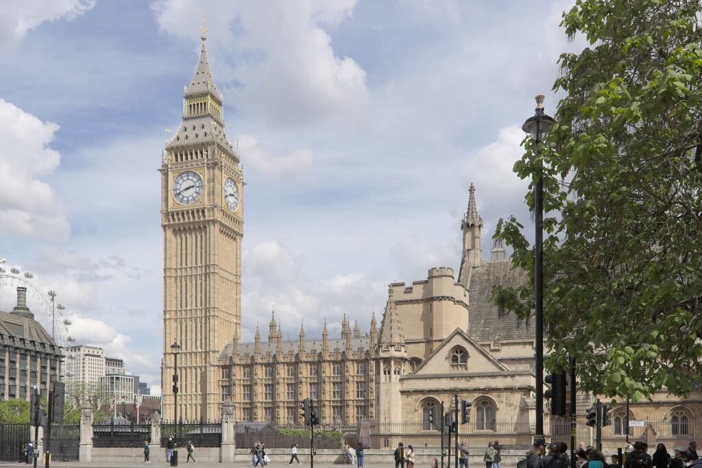 The Palace of Westminster and the Thames in London, one of the best free things to do in London